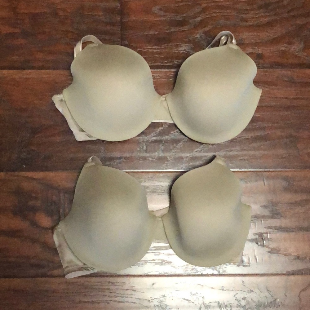 🌹3/$25 Warner’s brand bras size 36B